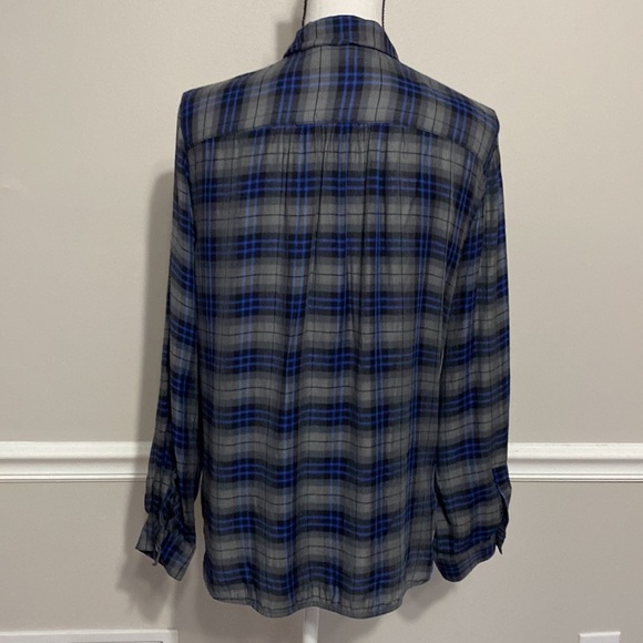 Loft Plaid Long Sleeve Blouse Size Large - Picture 6 of 13